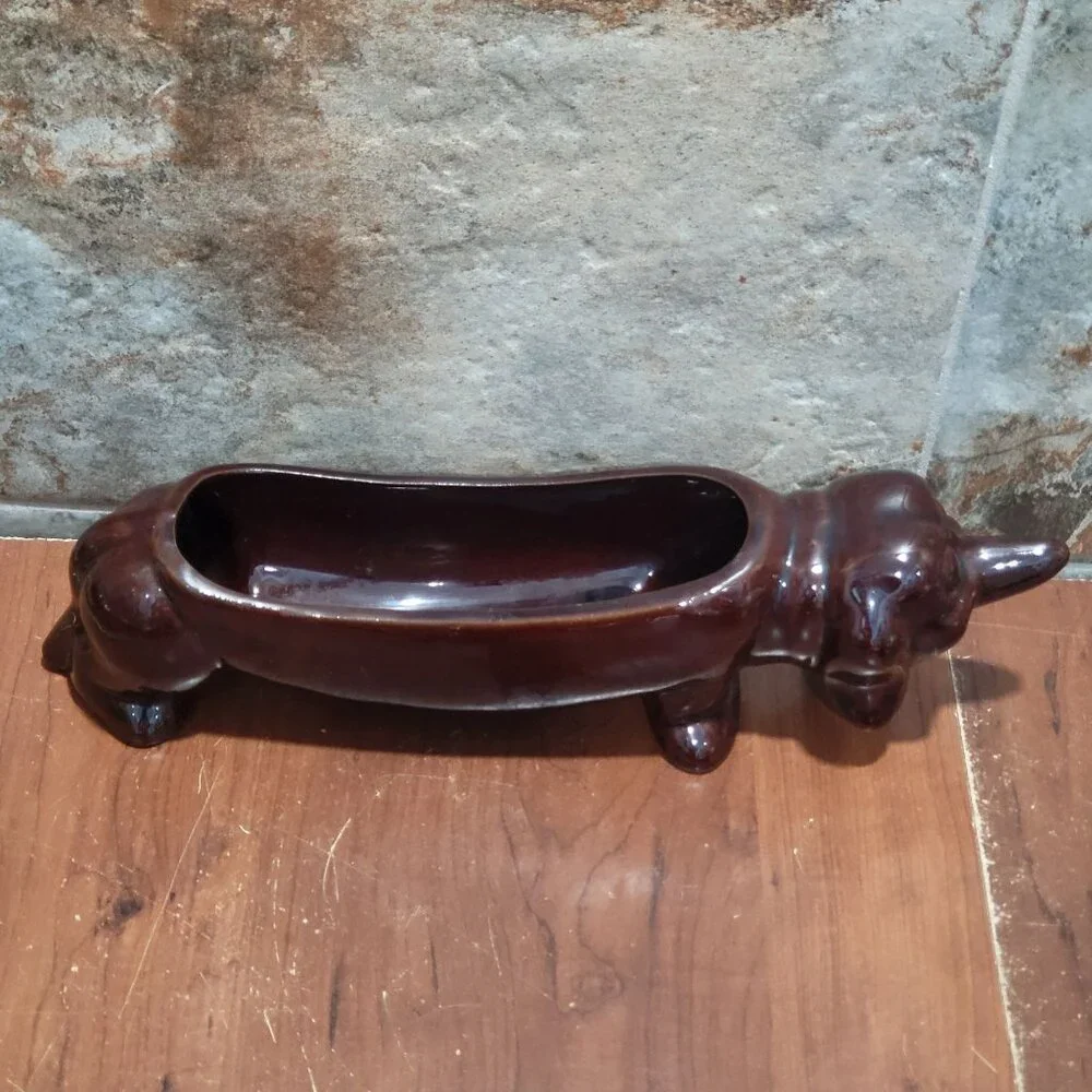 N/A vintage dachshund