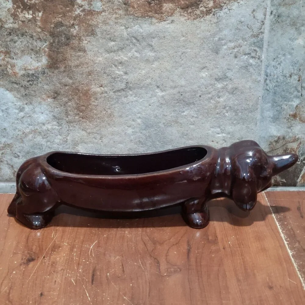 N/A vintage dachshund