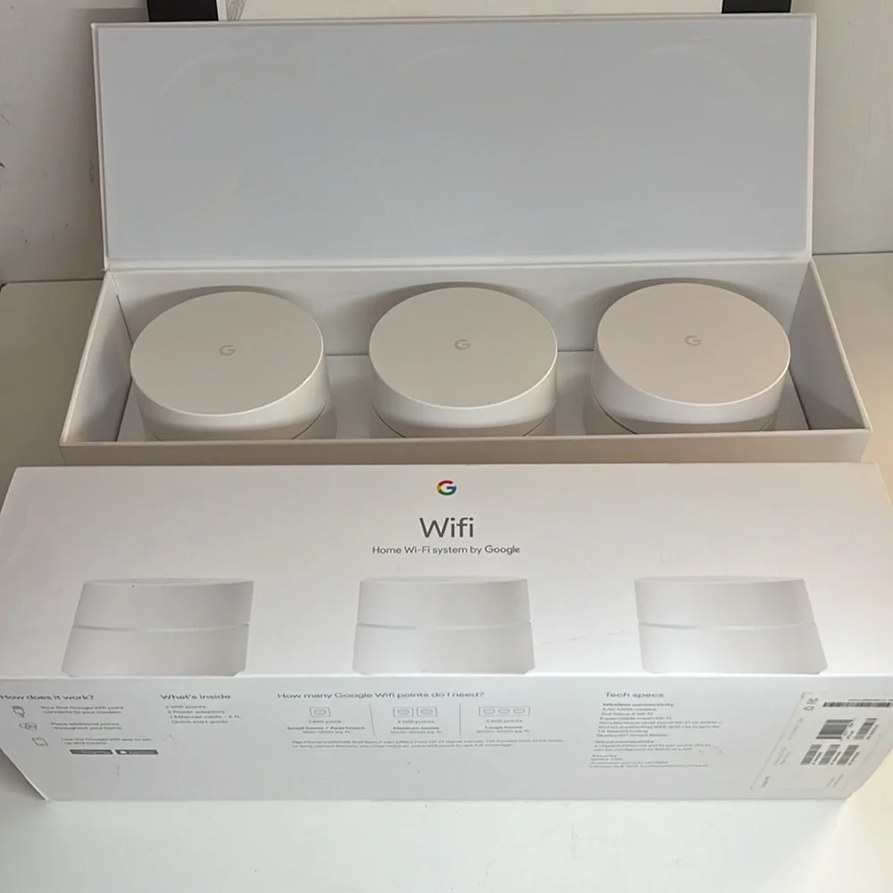 Google Nest Model AC-1304 Whole Home Wi-Fi Router set of 3 in White