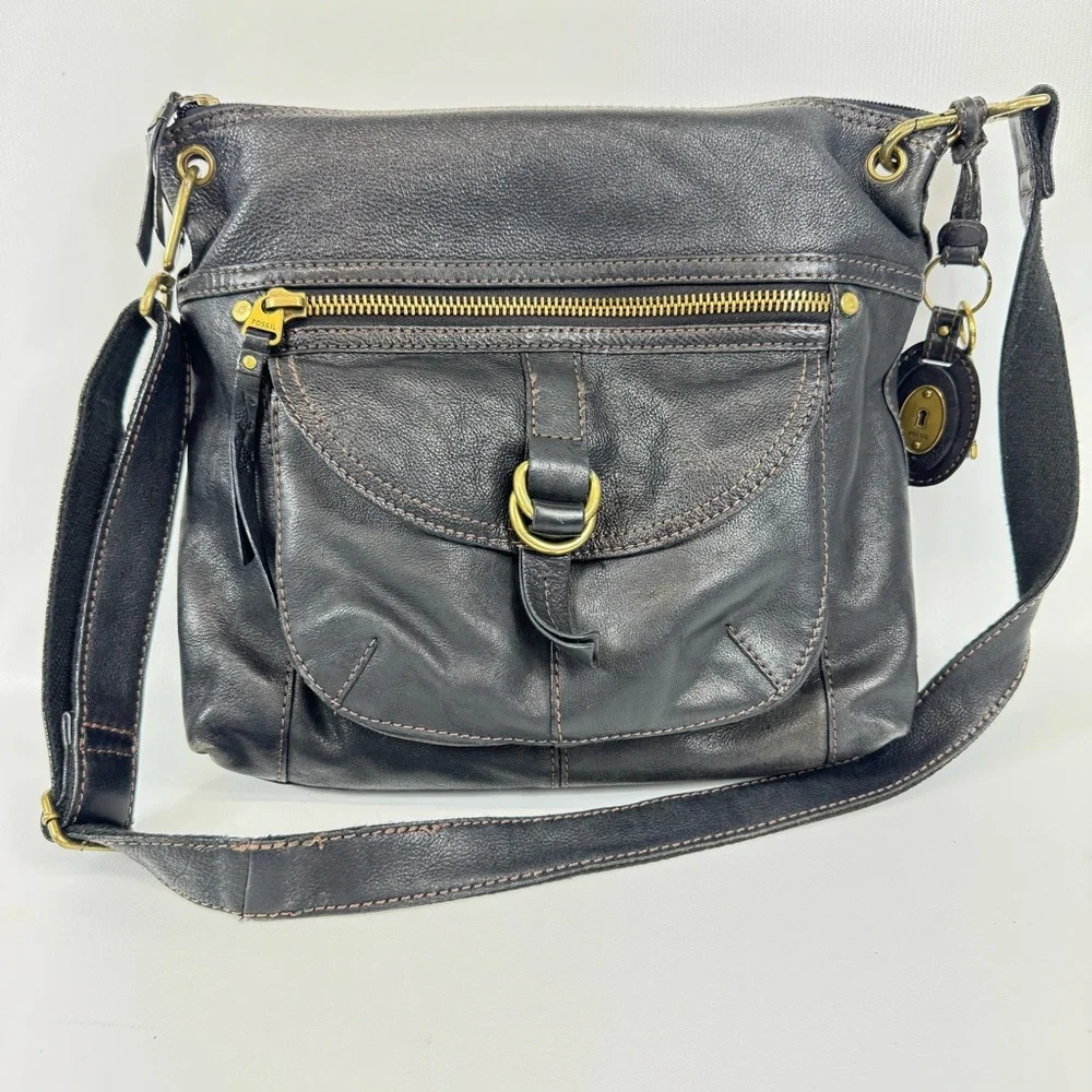 Fossil shoulder bag