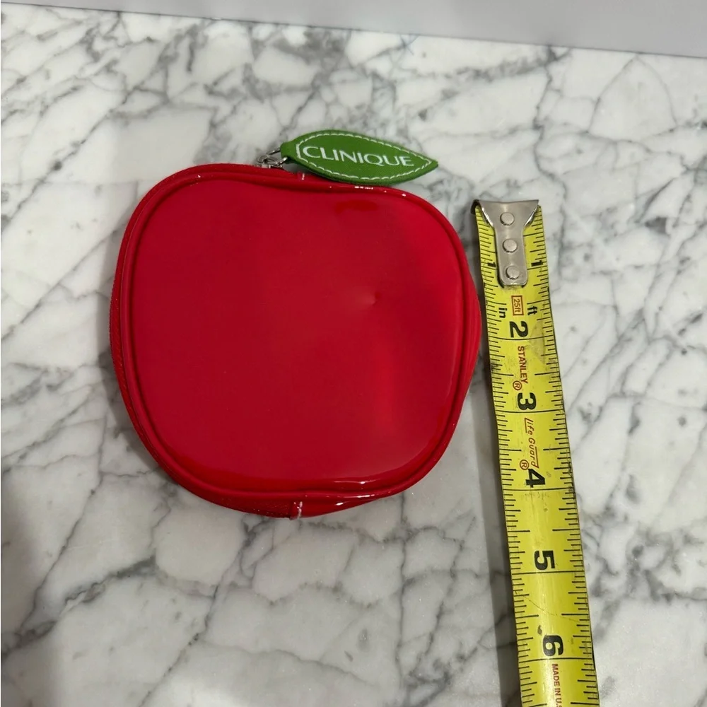 Benefit nwot clinique