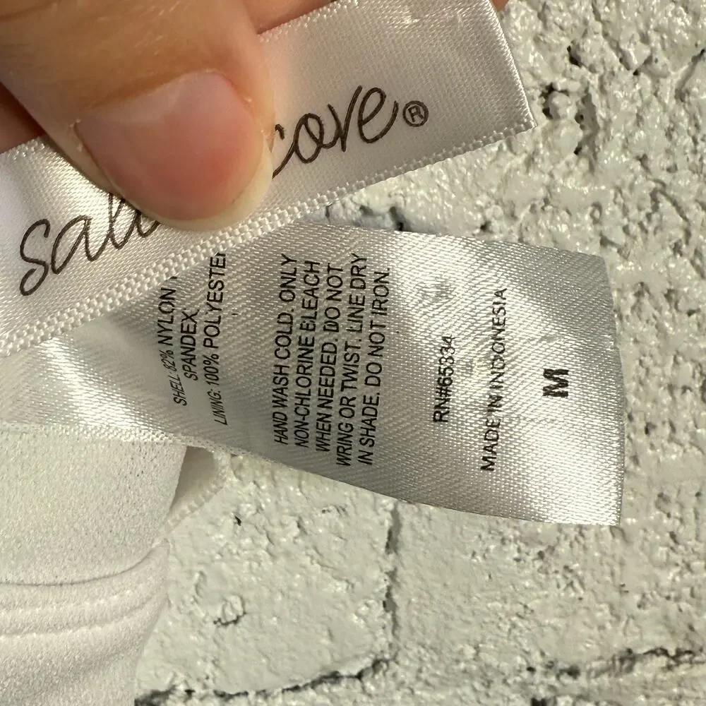 Salt + Cove moderate bottom