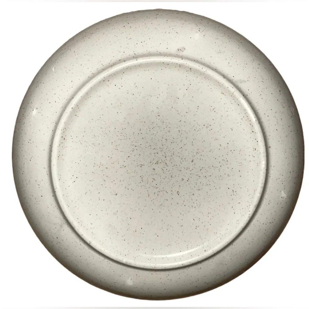 Off-White‎ Plate With Plants