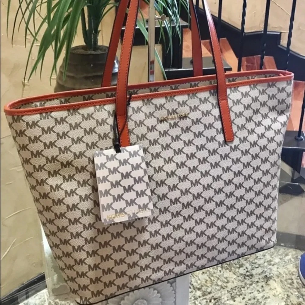 Michael Kors Studio EmryTop Zip Tote Bag