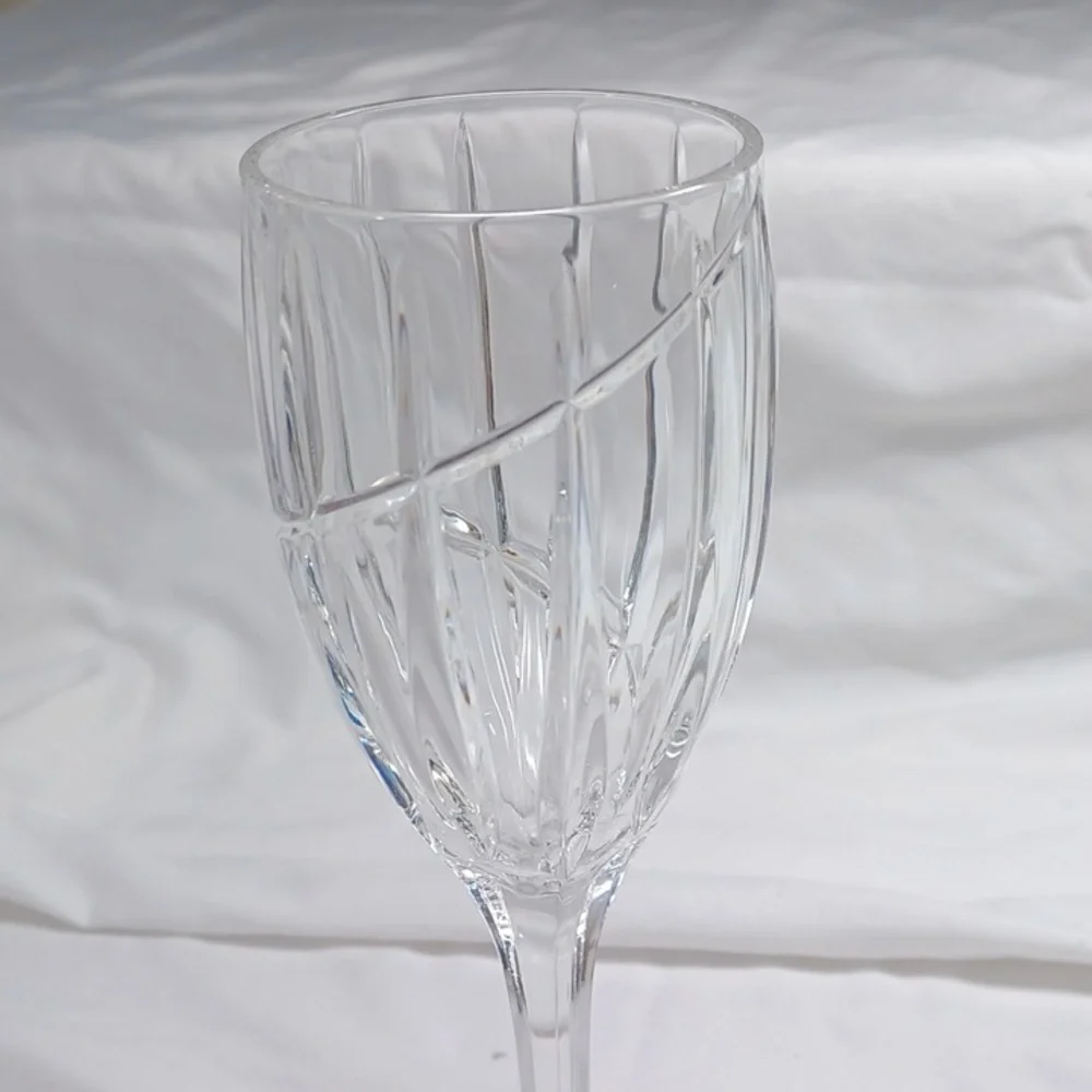 Mikasa Crystal Wine Glasses Mint Condtion Uptown Set 4 Gift For Wine…