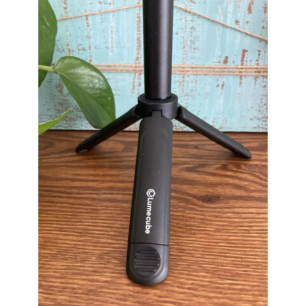 LUME CUBE VIDEO CONFERENCE LED LIGHT WITH TRIPOD (USB -C CHARGE) 2 Tone Light