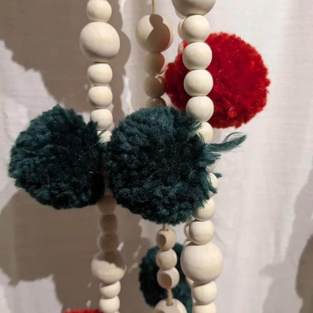 Garland With Wooden Beads And Red&Green Pompoms