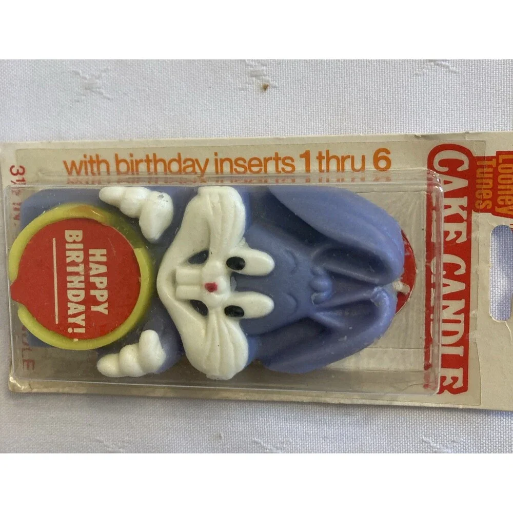 Warner Bros. vintage wilton