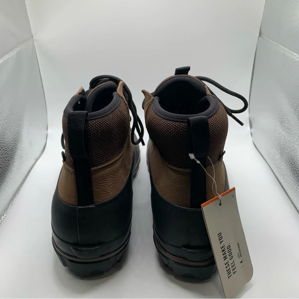 NWB Bogs Men's Classic Casual Lace Leather brown Boots size 12 rubber 2621