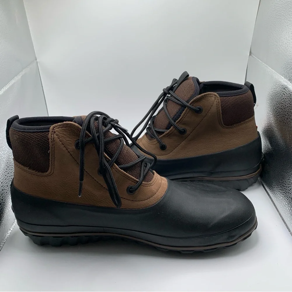 NWB Bogs Men's Classic Casual Lace Leather brown Boots size 12 rubber 2621