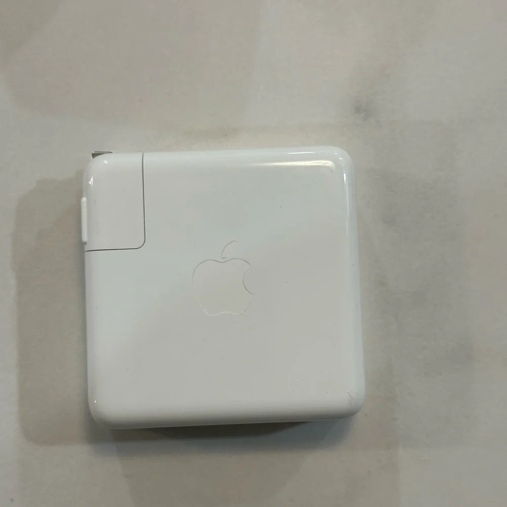 Apple 87w USB-C Power Adapter
