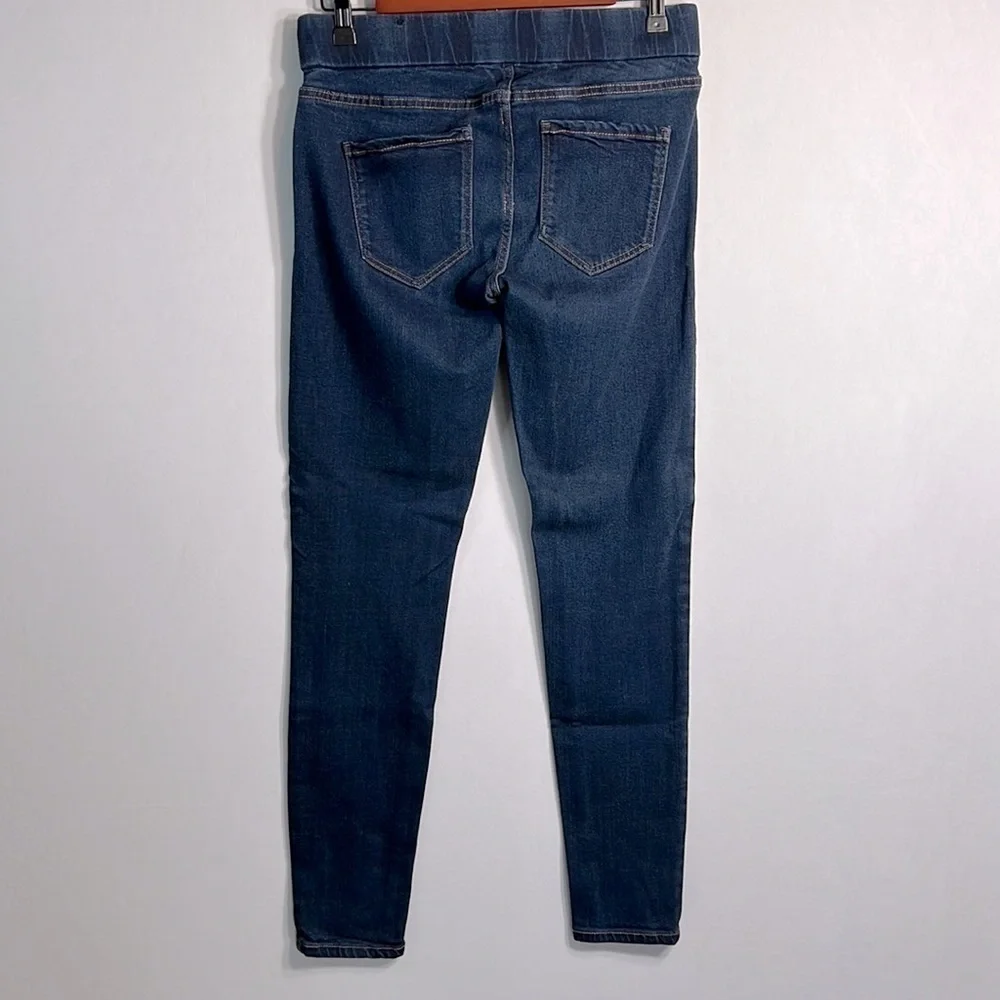 Liverpool Jeans Company perfect combination