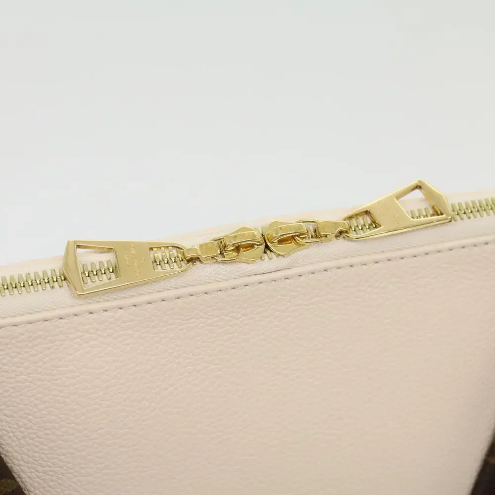 LOUIS VUITTON Monogram V Tote MM Tote Bag M45273