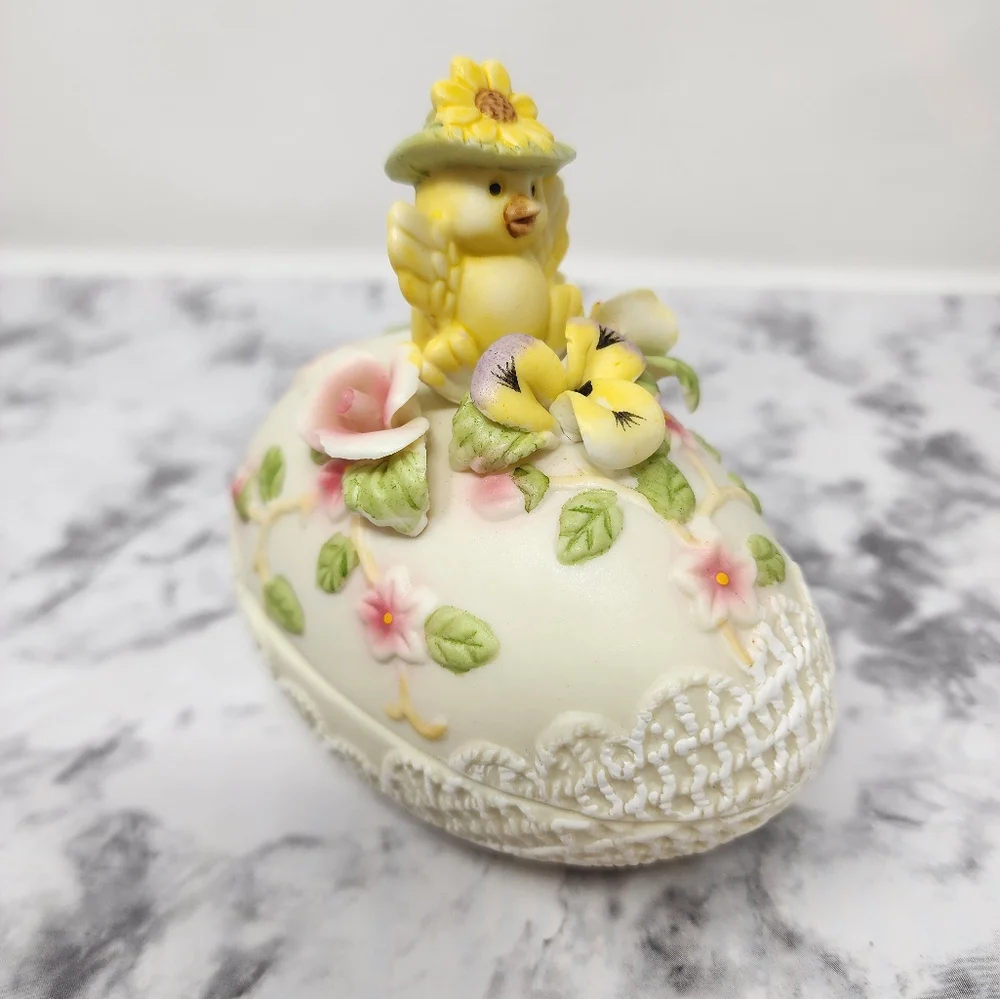 N/A decorative spring chick