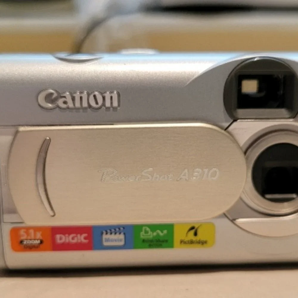Canon PowerShot A310 3.2MP Compact Digital Camera Silver