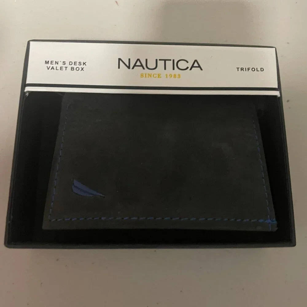 Nautica Soft Black Leather Men's Trifold Wallet New with Tags Suede