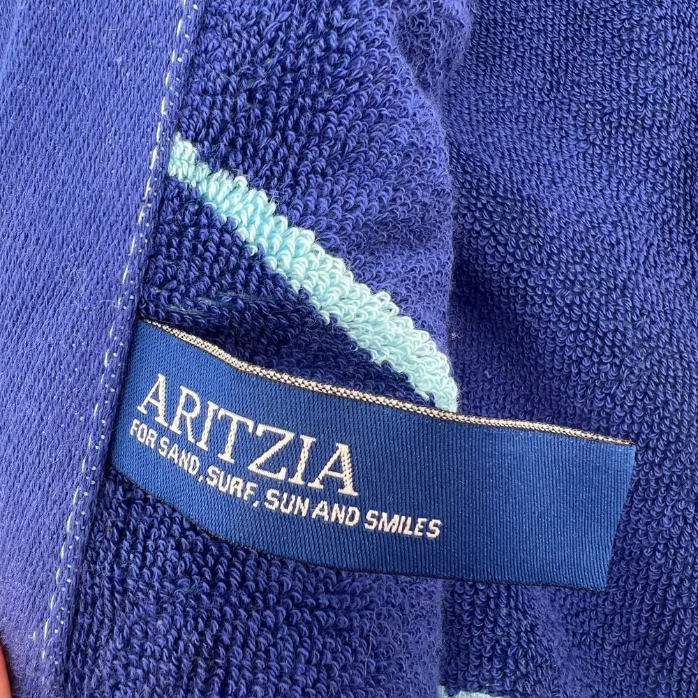 Aritzia excellent 75” 63”x40