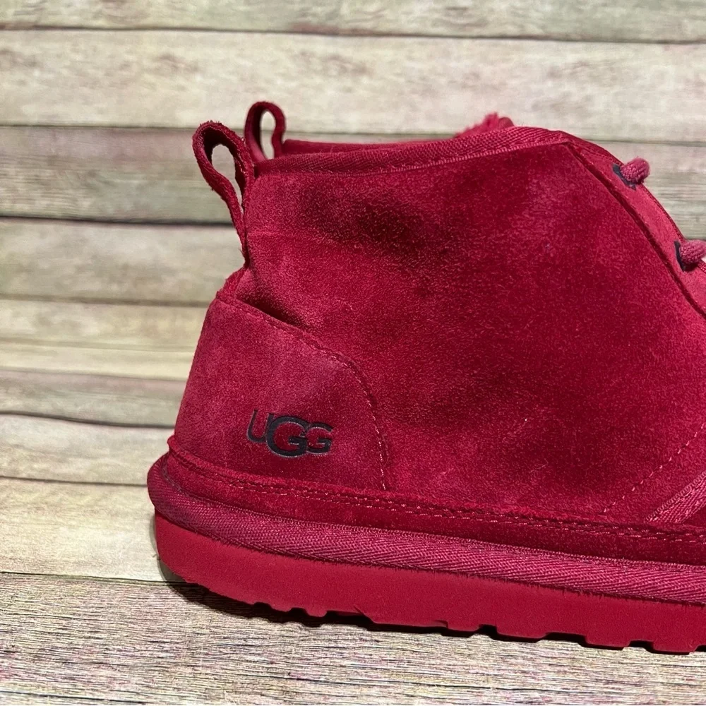 UGG neumel still