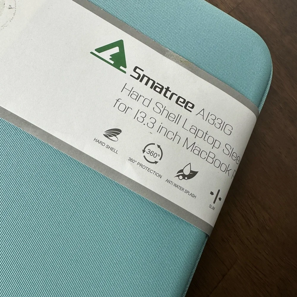 Smatree A1331G Hardshell Laptop case, NWT 13.3” blue/green color, anti water