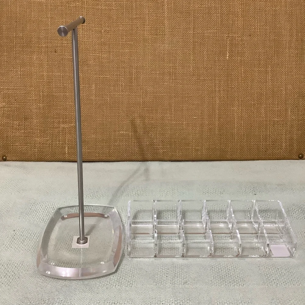 Clear Jewelry Display Stand and Organizer (B212)