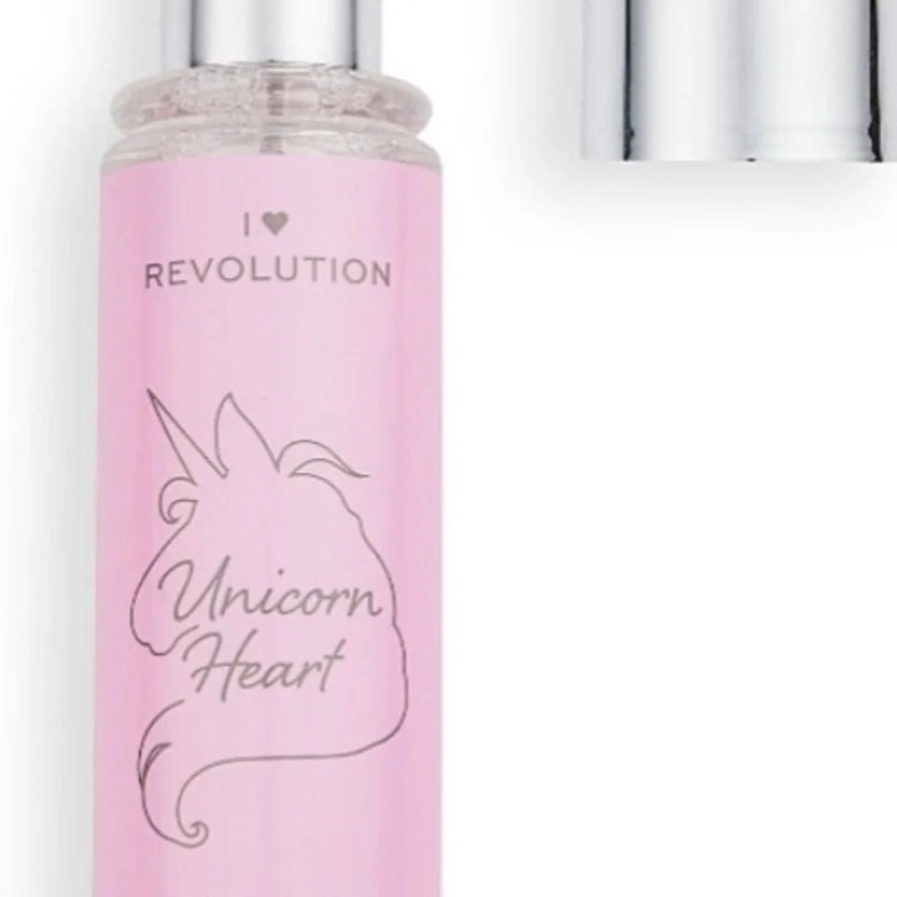 Makeup Revolution Unicorn Heart Setting Spray - Pink