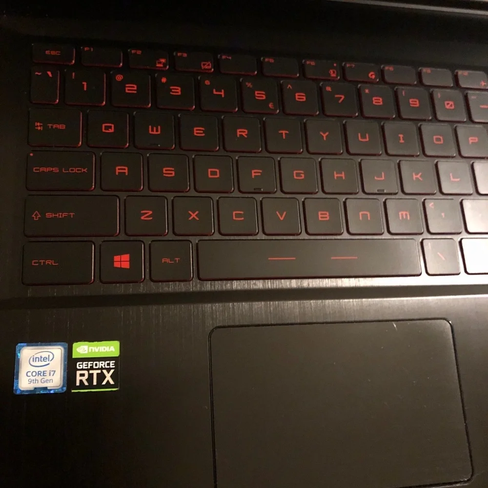 MSI sleek black