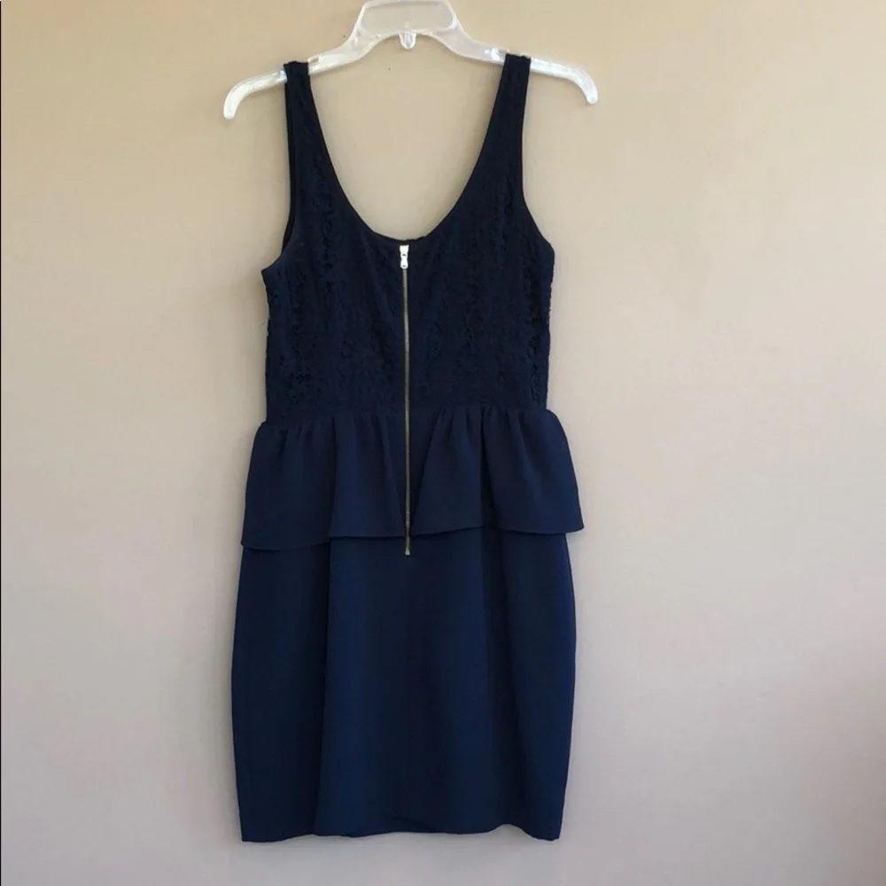 Club Monaco club monaco