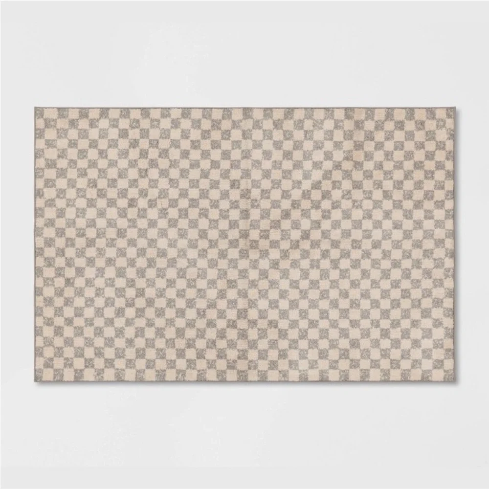 THRESHOLD NWT washable checkerboard plush accent rug -gray/cream -2’6”x4’