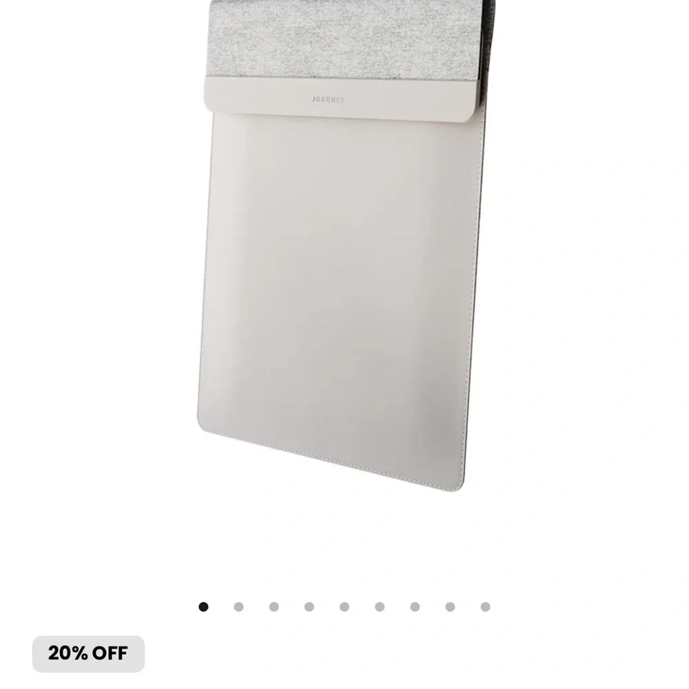 NEW!  Box open but not used!   Dove Grey Laptop Sleeve