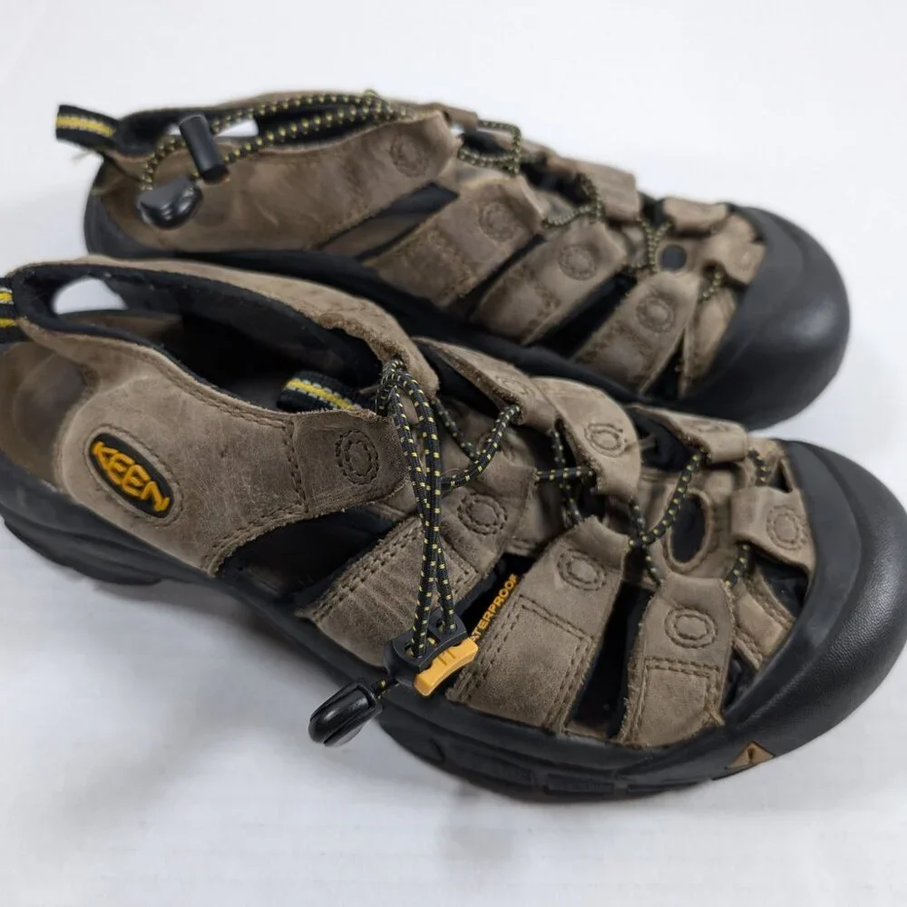 Keen water shoe