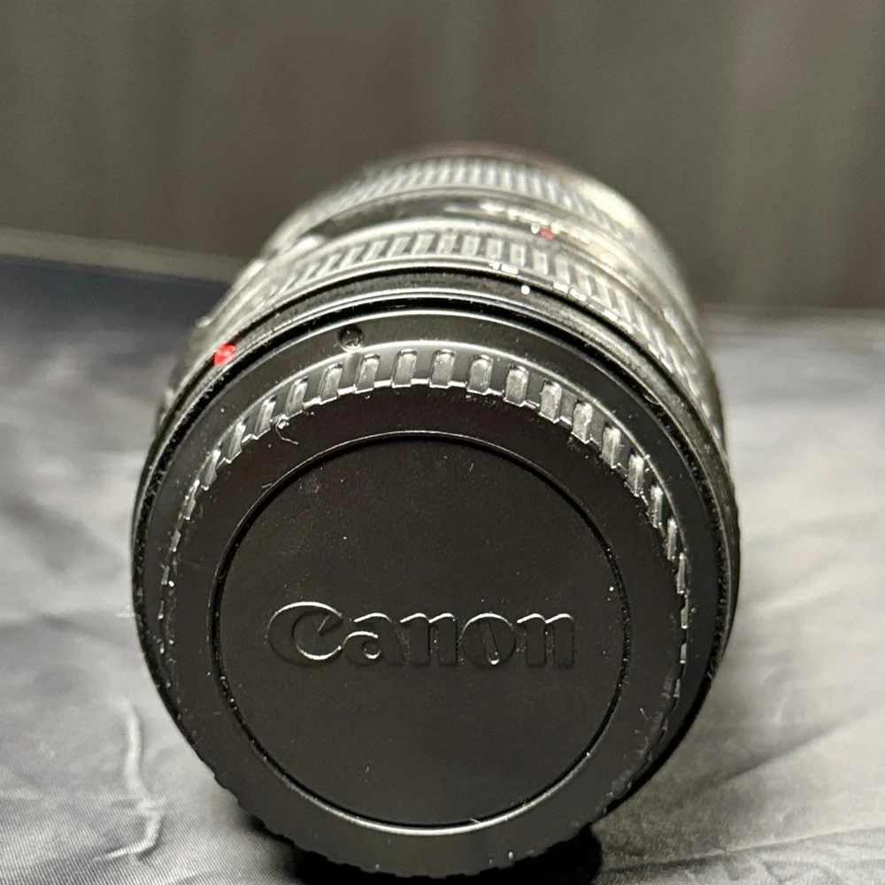 Canon EF 16-35mm f/4 L IS USM Zoom Lens - Great Condition!