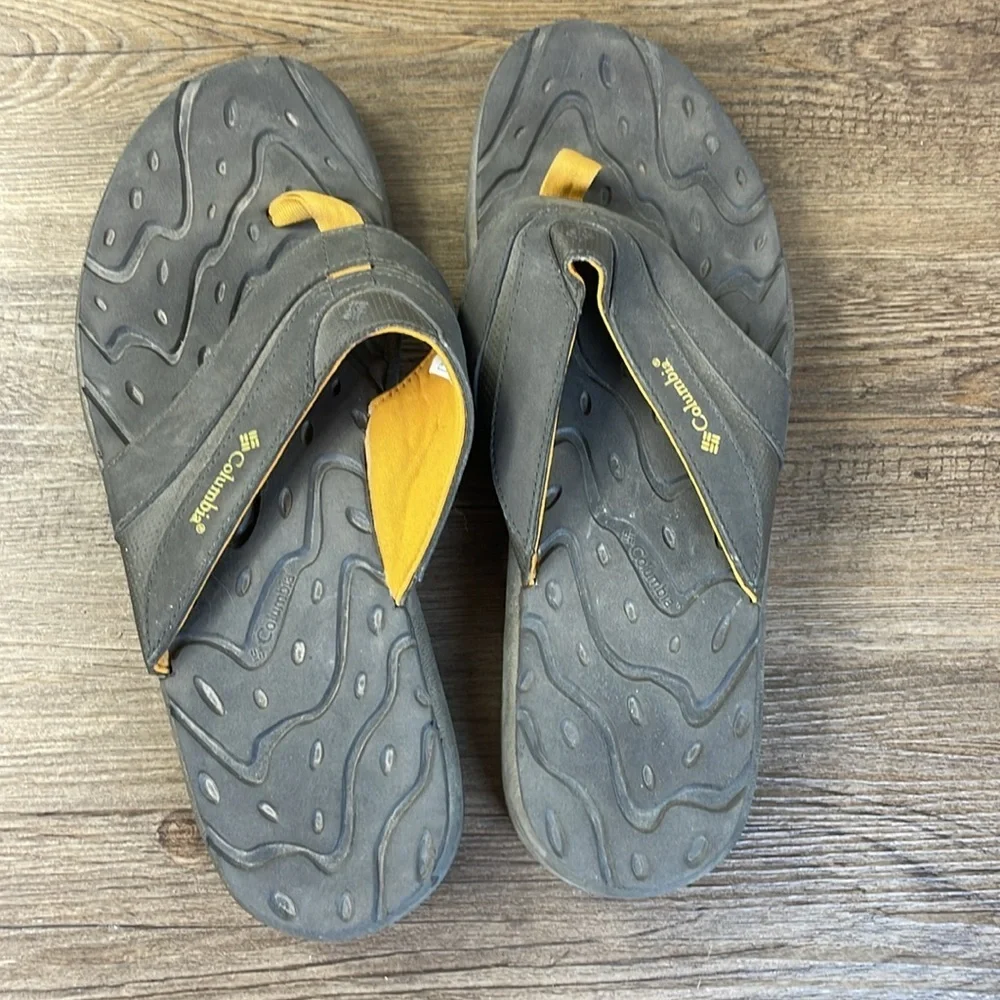 Columbia Men’s Silver Falls Thong Flip Flop Sandals, size 12