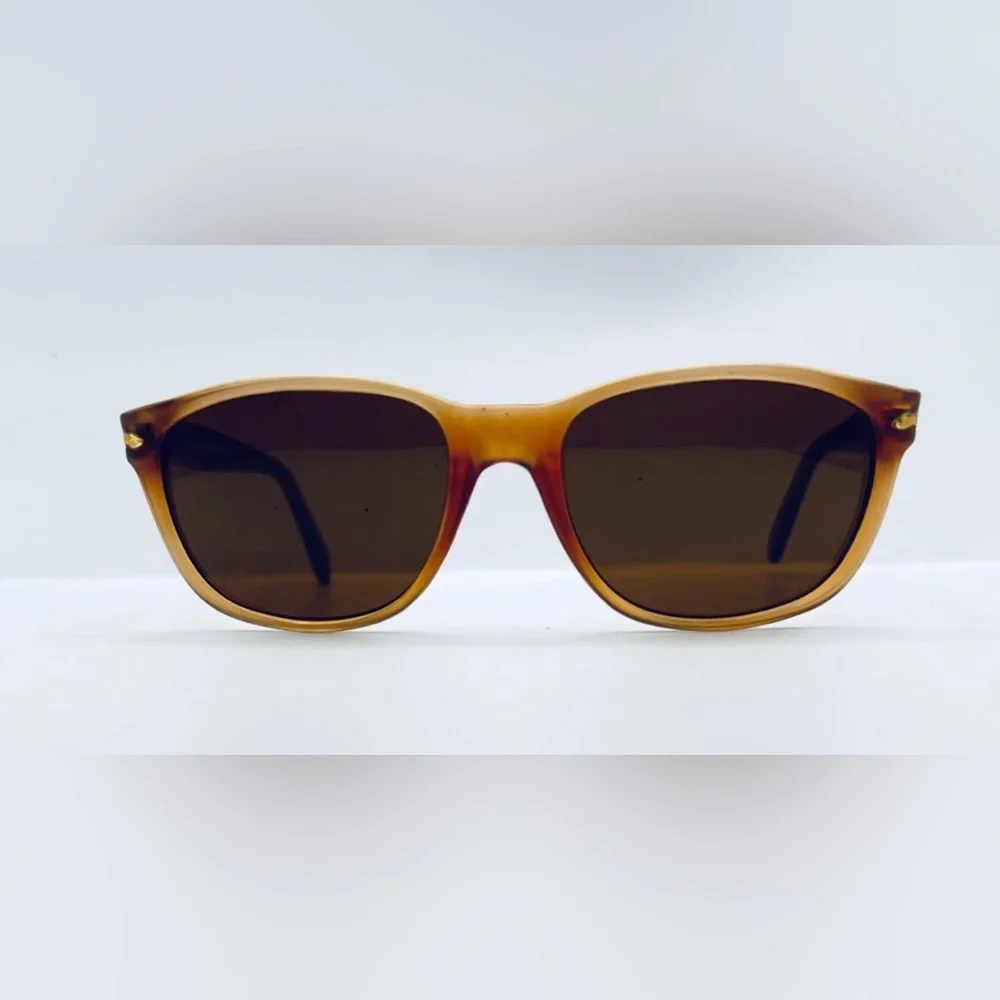 Visual Scene listing pair