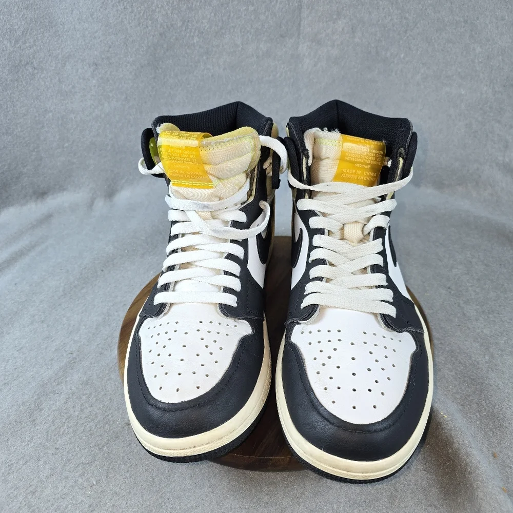 Size 8 - Air Jordan 1 High ‘Volt Gold’ - WORN WITH no BOX Shoe,snrakers