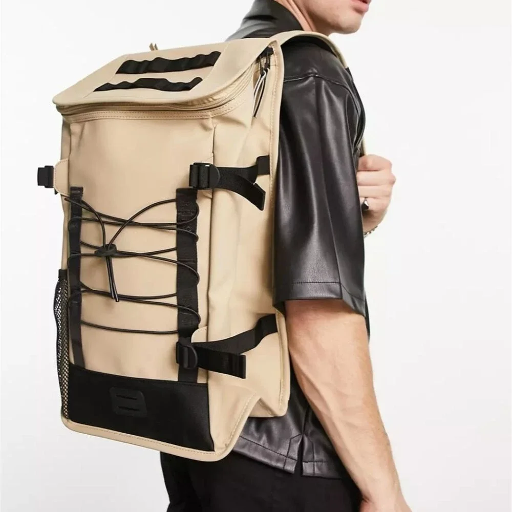 RAINS Trail Mountaineer Backpack Travel Bag in Sand Unisex Men Women Waterproof