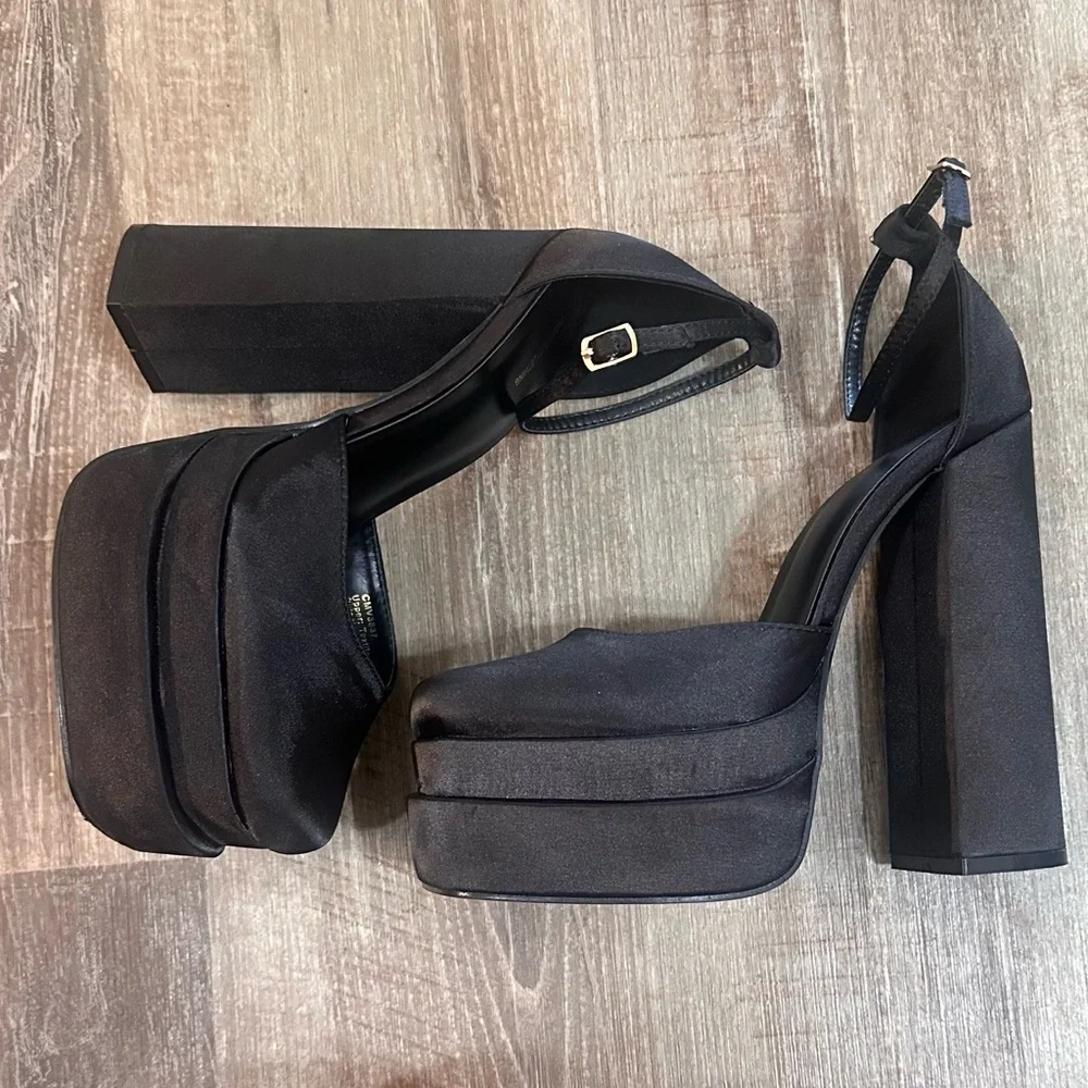 PrettyLittleThing dare stand