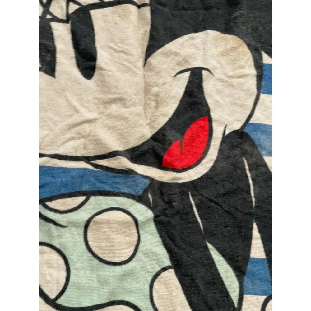 Vintage Minnie Mouse Disney Beach Towel 1980s 55