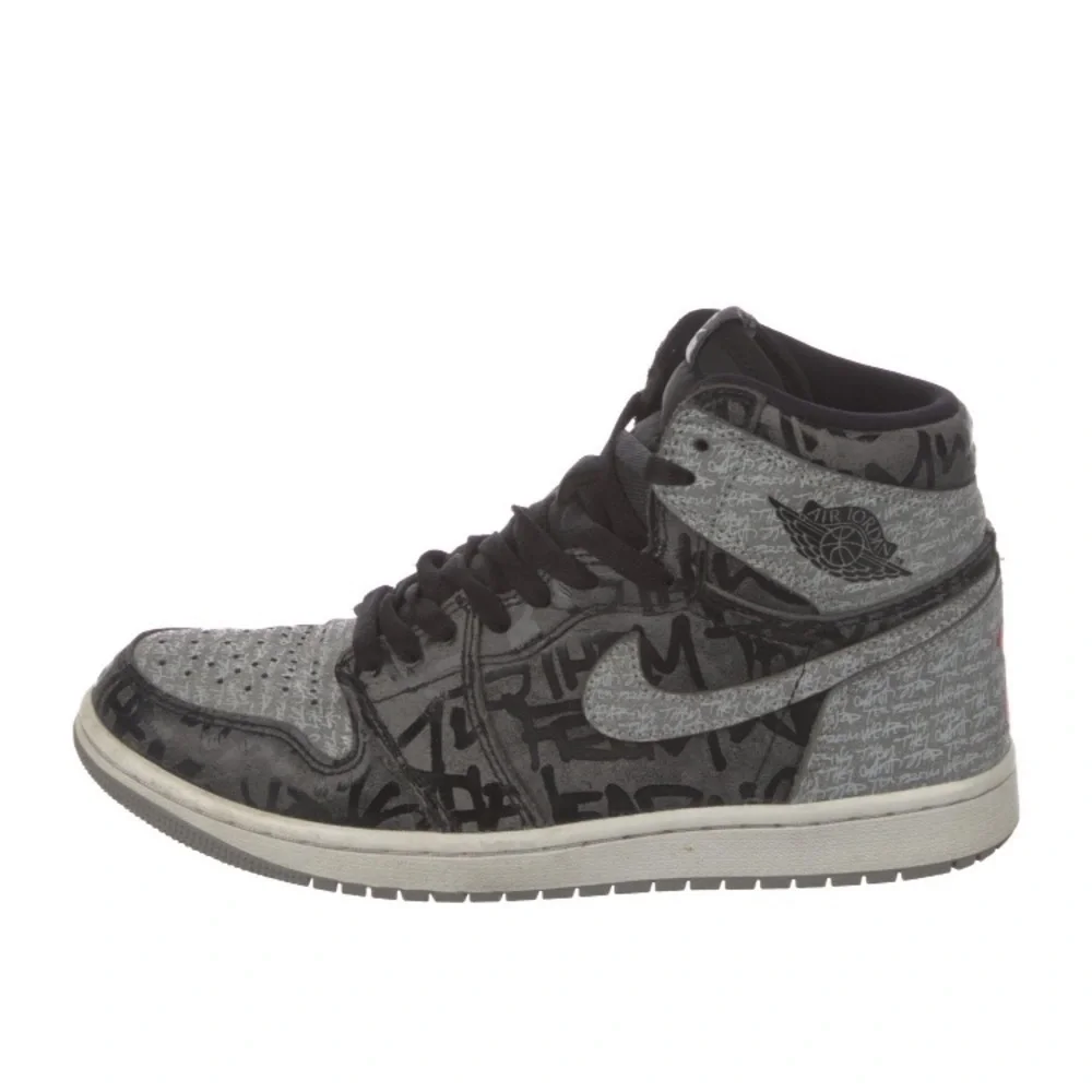 Jordan 1 Retro High OG 'Rebellionaire'