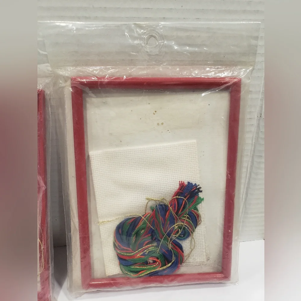 Vintage 1990 golden