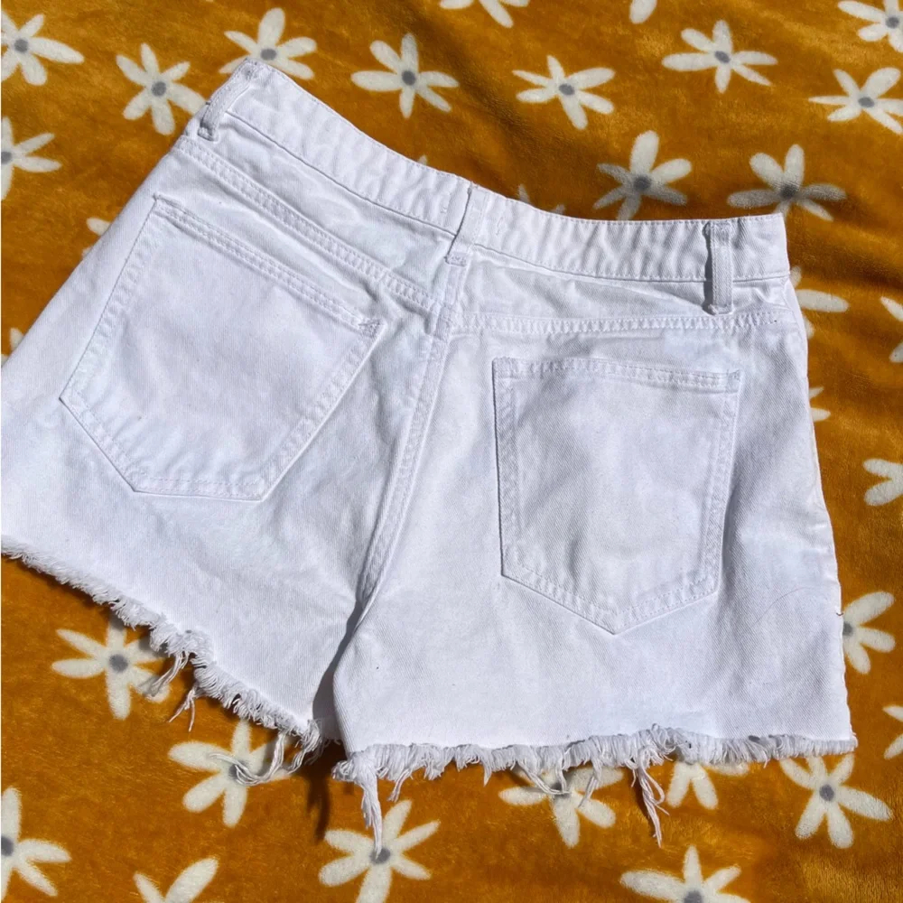 Harper Heritage High Waisted White Denim Jean Shorts Size 29 High Rise