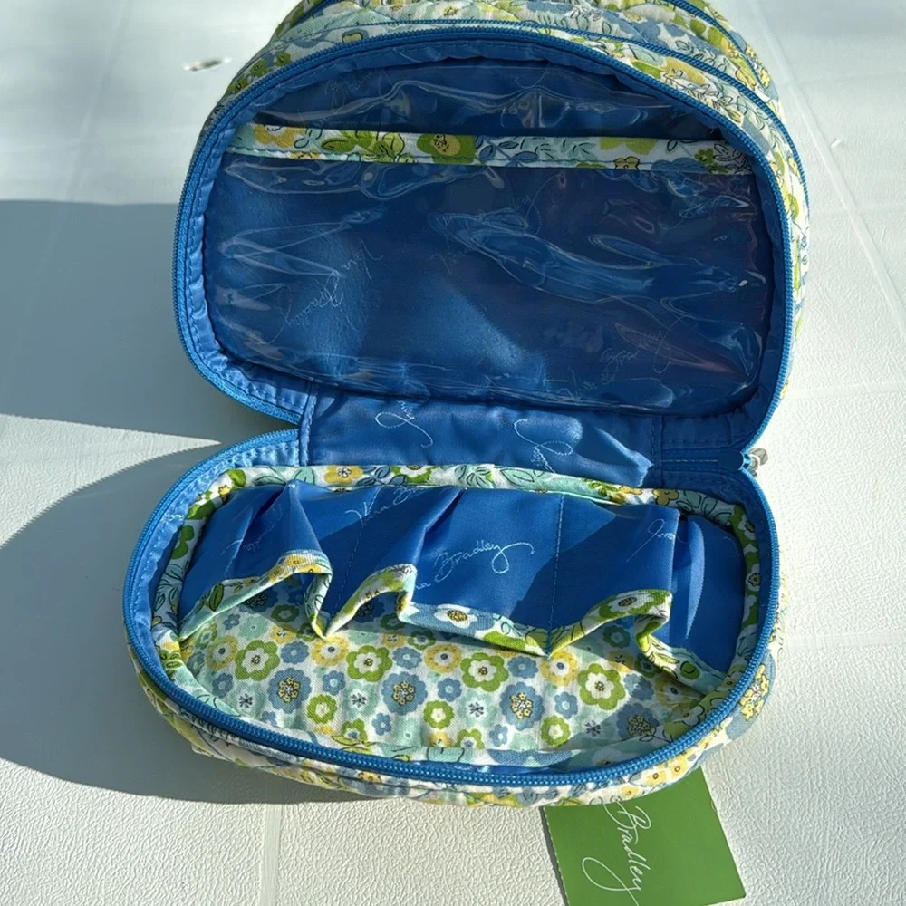 Vera Bradley chic stylish