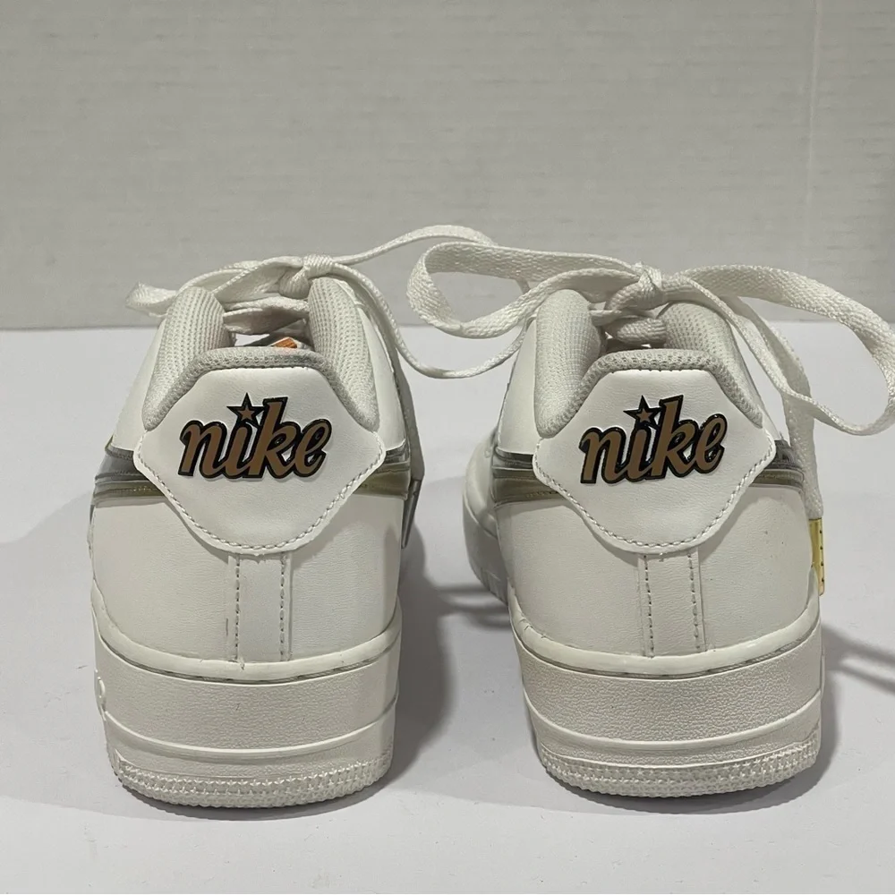 Nike girls air