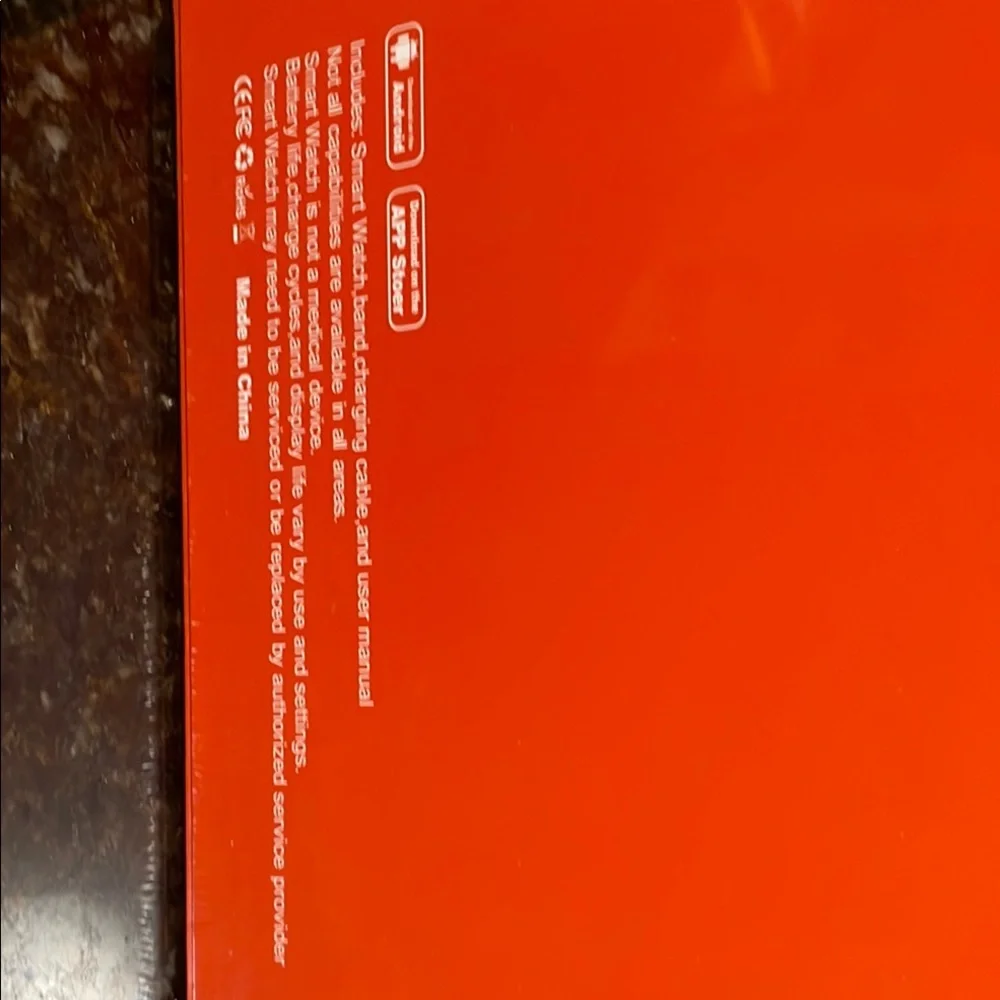 DM-02 offers earbuds