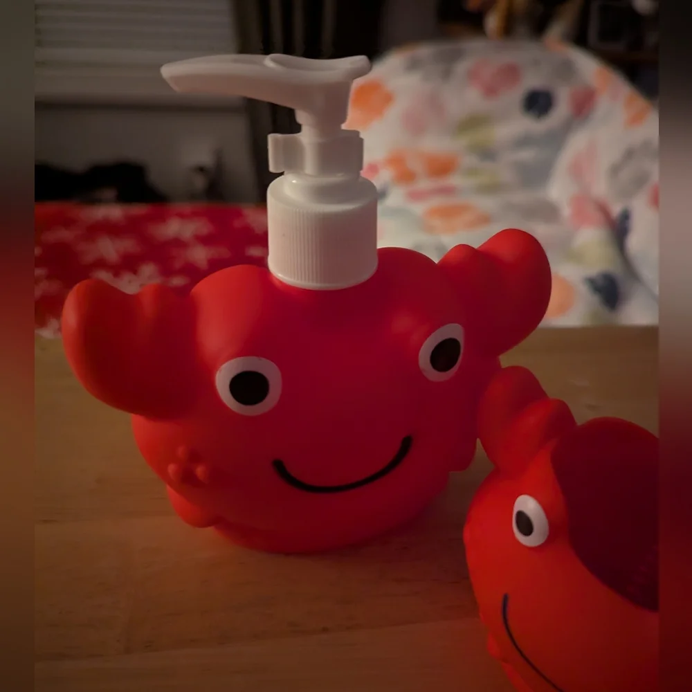 N/A adorable red