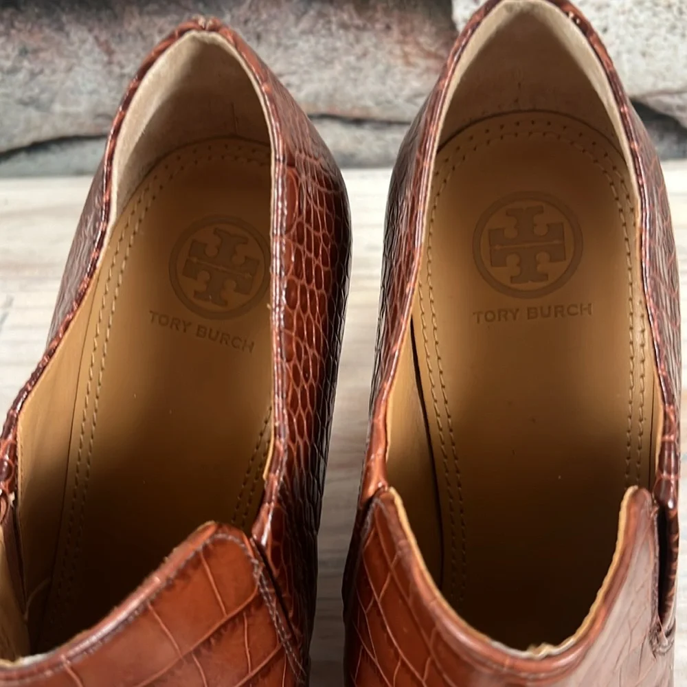 Tory Burch step out