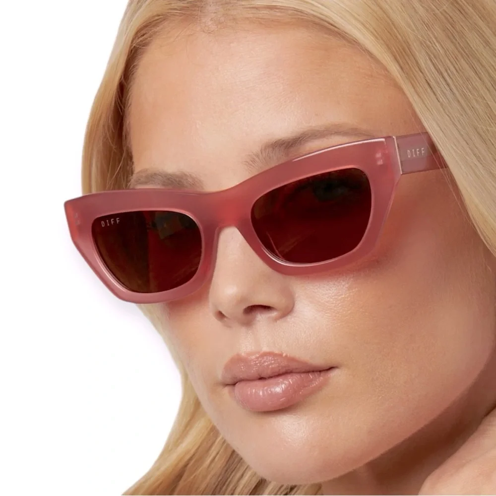 DIFF Katarina Sunglasses Guava Frame Brown Lens NWT
