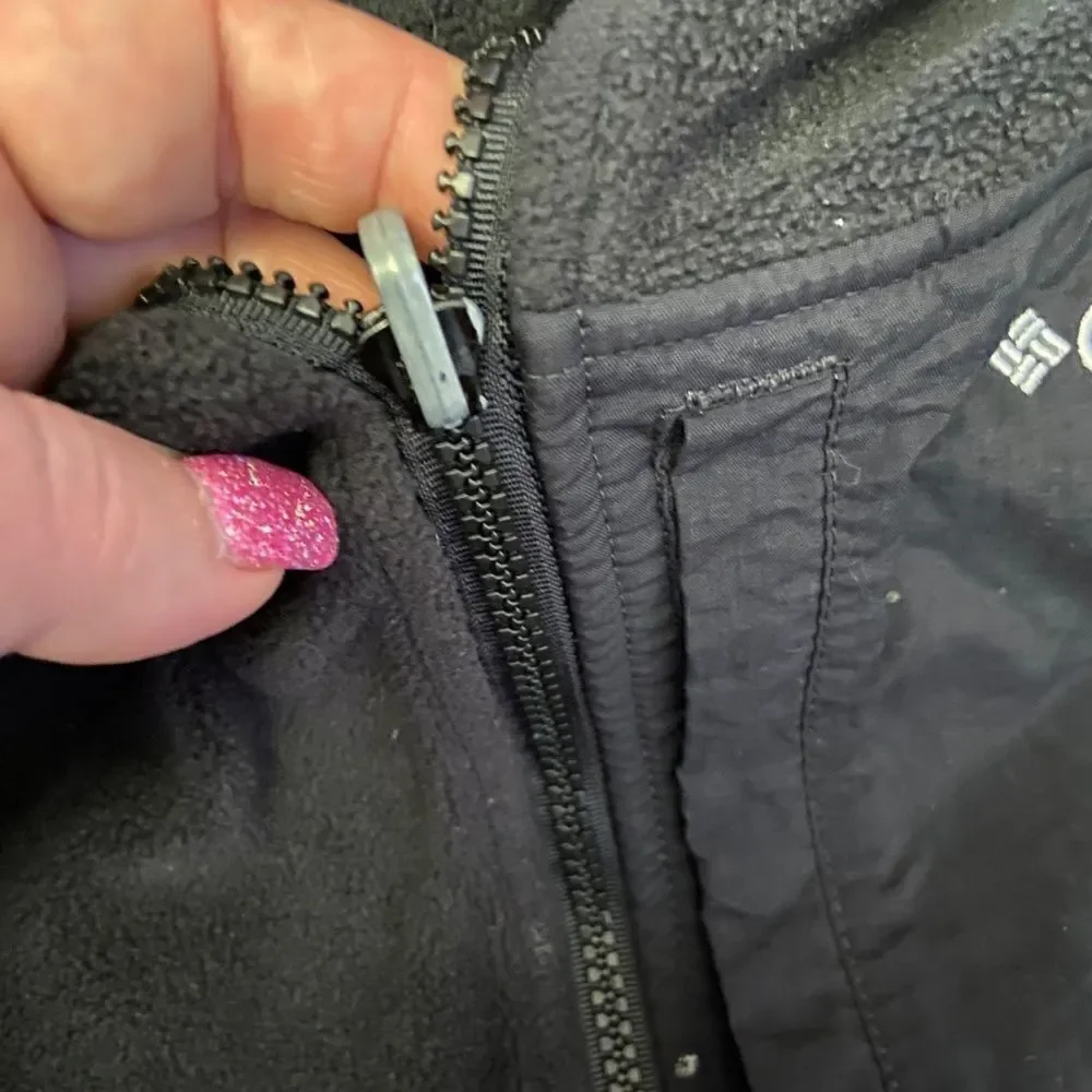 Columbia Coat Black XL No zipper pull