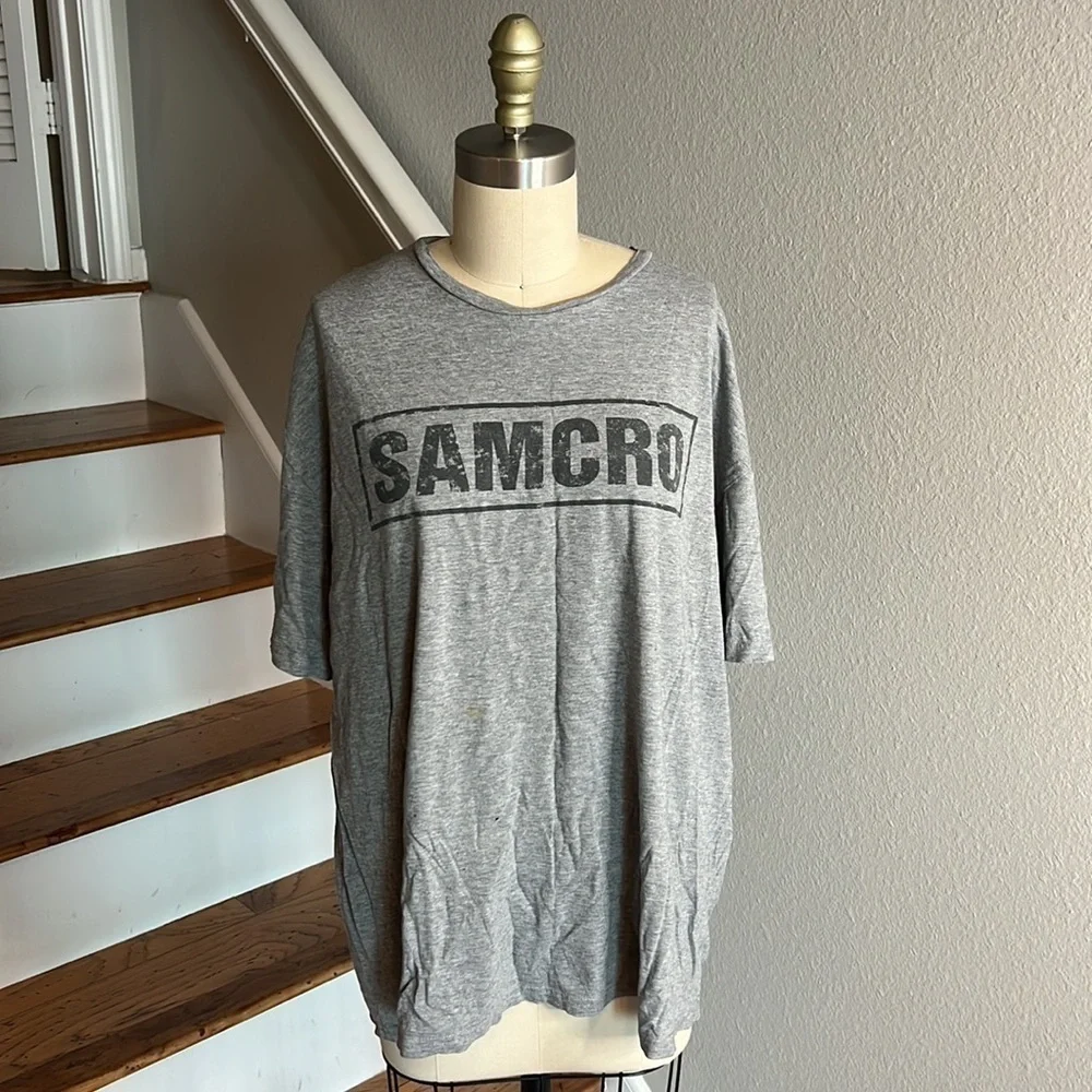 Graphic 7 Tee Bundle Large/XL/XXL​​​​​​​​​