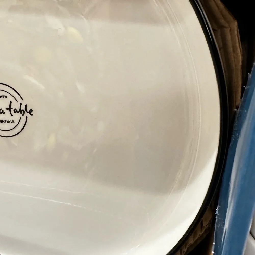 COPY - Essentials White Dinnerware Set round Plates 7.75” 4 set 5lb no bundling