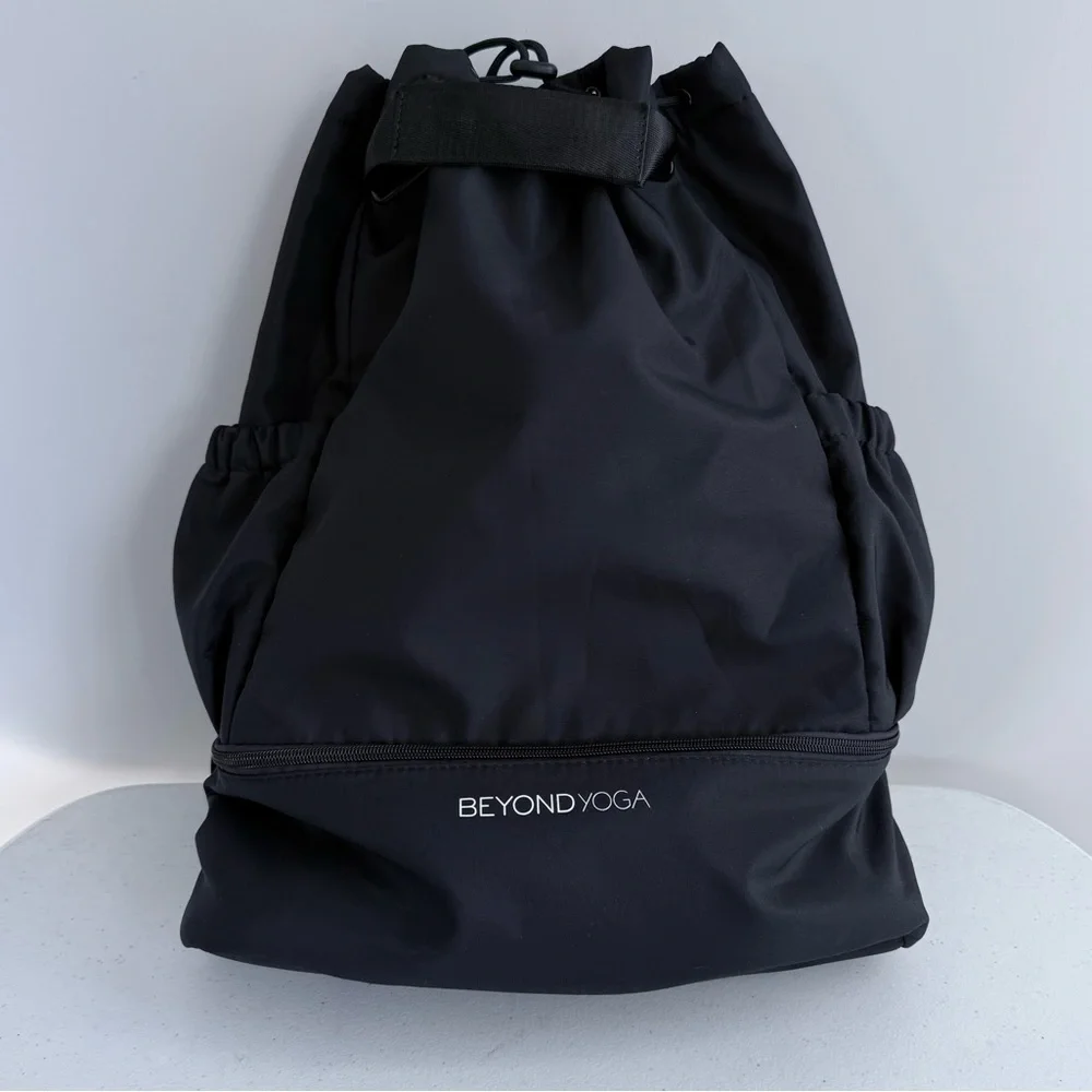 Beyond Yoga Convertible Gym Bag Black Nylon Backpack Shoulder Tote Travel School